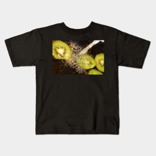 Kiwi fruit. Kids T-Shirt